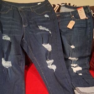 Trendy Distressed Blue Boyfriend Jeans